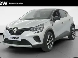 Gris Utilisé 2023 Renault Captur Evolution SUV | 18 290 € (Prix juste)