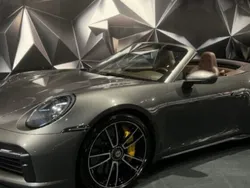 Utilisé 2021 Porsche 911 Turbo S Cabriolet | 259 990 € (Prix assez cher)