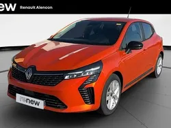 Orange Nouvelle 2024 Renault Clio V Evolution Citadine | 17 191 €