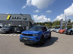 Bleu voltaik/toit noir mã©tal Utilisé 2023 Opel Mokka SUV | 17 999 € (Bon prix)