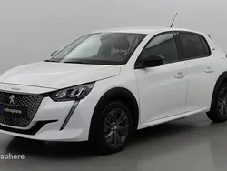 Blanc Utilisé 2022 Peugeot e-208 Style Citadine | 16 299 € (Prix juste)