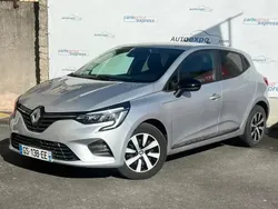 Gris Utilisé 2023 Renault Clio V Evolution Berline | 15 700 € (Prix juste)