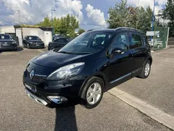 Noir Utilisé 2015 Renault Scénic III Bose Edition Monospace | 7 990 € (Prix juste)