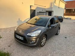 Gris Utilisé 2010 Citroën C3 Exclusive Citadine | 7 900 € (Prix assez cher)