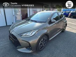 Utilisé 2022 Toyota Yaris Hybrid Design Berline | 20 900 € (Prix juste)