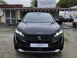 Noir Utilisé 2020 Peugeot 3008 Style Monospace | 12 990 €