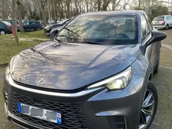 Gris Utilisé 2025 Lexus LBX Business Edition SUV | 36 000 €