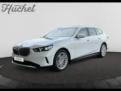 Blanc Utilisé 2024 BMW 530 Break | 64 960 €