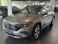 Noir Utilisé 2023 Mercedes EQB250 Progressive SUV | 34 950 € (Bon prix)