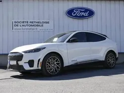 Blanc Utilisé 2024 Ford Mustang Mach-E GT Extended Range SUV | 49 990 €