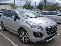Gris Utilisé 2015 Peugeot 3008 Allure SUV | 7 390 € (Prix juste)