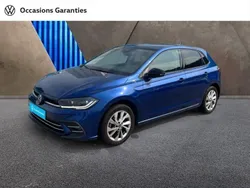 Reflet d'argent métallisé toit noir Utilisé 2023 VW Polo Style Berline | 19 900 € (Prix juste)