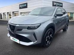Gris arese métallisée Occasion 2024 Alfa Romeo Junior Edizione Speciale SUV | 28 499 € (Prix juste)