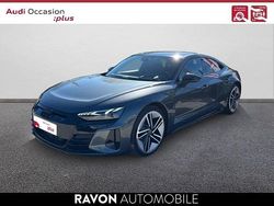 Gris daytona nacré Utilisé 2022 Audi e-tron GT quattro Sport Berline | 45 990 € (Prix assez cher)