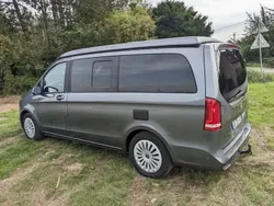 Gris Utilisé 2021 Mercedes V200 Monospace | 43 000 €