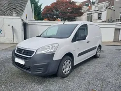 Blanc Utilisé 2017 Peugeot Partner Monospace | 9 990 € (Bon prix)