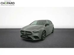 Mountaingrau met. Utilisé 2019 Mercedes B180 Monospace | 24 489 €