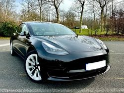 Noir Utilisé 2023 Tesla Model 3 Standard Range Berline | 32 990 € (Prix juste)
