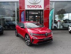 Rouge Utilisé 2022 Renault Mégane Techno SUV | 25 590 € (Prix assez cher)