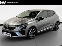 Gris Utilisé 2025 Renault Clio V Techno Citadine | 18 990 € (Prix cher)
