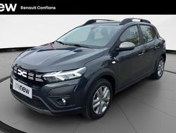 Gris Utilisé 2022 Dacia Sandero Expression Citadine | 14 380 € (Prix juste)