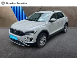 Gris Utilisé 2024 VW T-Roc Life SUV | 27 490 € (Bon prix)