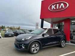 Bleu Utilisé 2021 Kia e-Niro 2 SUV | 22 980 € (Prix juste)