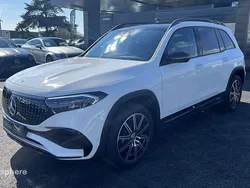 Blanc Nouvelle 2025 Mercedes EQB250+ AMG line SUV | 52 999 € (Prix cher)
