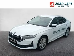 Blanc Utilisé 2024 Skoda Octavia Selection Berline | 30 710 € (Bon prix)