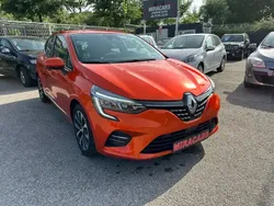 Utilisé 2022 Renault Clio V Intens Berline | 12 790 € (Prix juste)