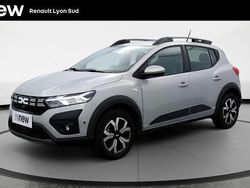 Gris Utilisé 2024 Dacia Sandero Expression Citadine | 17 200 € (Prix juste)