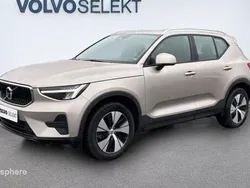 Gris Utilisé 2024 Volvo XC40 SUV | 34 990 € (Super prix)