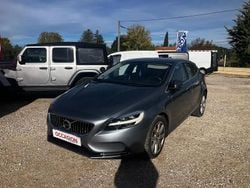 Gris Utilisé 2016 Volvo V40 Inscription Berline | 12 500 € (Prix juste)