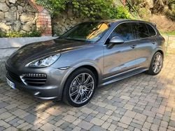 Gris Utilisé 2012 Porsche Cayenne SUV | 35 990 € (Prix cher)