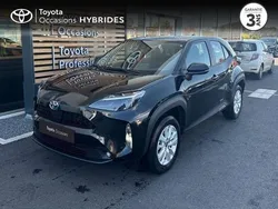 Blanc Utilisé 2022 Toyota Yaris Hybrid Business Edition | 20 990 € (Prix juste)