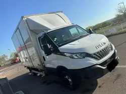 Blanc Utilisé 2021 Iveco Daily Van | 25 000 €