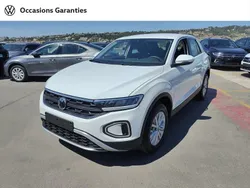 Blanc pur Nouvelle 2025 VW T-Roc SUV | 21 900 €