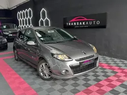 Gris Utilisé 2009 Renault Clio III GT Berline | 9 490 € (Prix assez cher)