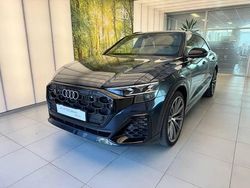 Bleu waitomo métallisé Utilisé 2024 Audi Q8 Competition SUV | 132 930 €