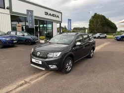 Gris Utilisé 2019 Dacia Logan Stepway Berline | 11 790 €