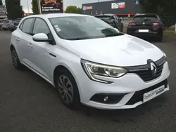 Utilisé 2017 Renault Mégane IV Zen Berline | 11 790 € (Prix juste)