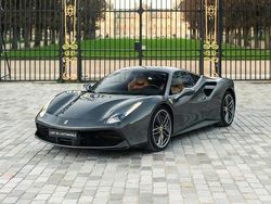 Gris Occasion 2018 Ferrari 488 Coupé | 209 900 €