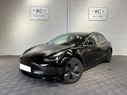Noir Utilisé 2020 Tesla Model 3 Standard Range Plus Berline | 25 985 € (Prix juste)