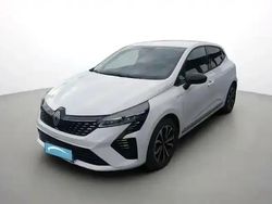 Blanc glacier Occasion 2024 Renault Clio V Berline | 22 500 € (Prix cher)