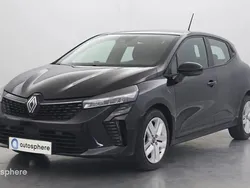 Noir Utilisé 2024 Renault Clio V Evolution Berline | 15 999 € (Prix juste)