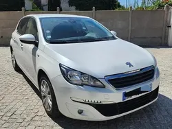 Utilisé 2016 Peugeot 308 Style Berline | 5 980 € (Prix juste)