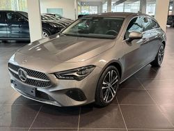 Blanc Utilisé 2025 Mercedes CLA180 Shooting Brake Progressive Break | 30 990 € (Super prix)