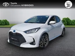 Blanc Utilisé 2023 Toyota Yaris Hybrid Design | 20 990 € (Bon prix)