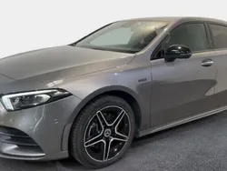 Utilisé 2021 Mercedes A250 AMG line Berline | 32 890 € (Prix cher)