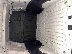 Blanc Utilisé 2023 Peugeot Partner S Monospace | 17 999 €